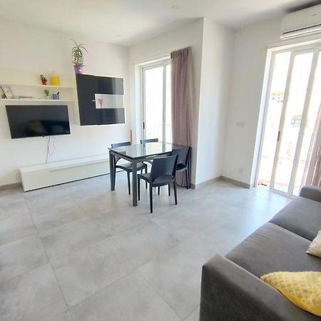 Cosy Seaside Apt, 200M From The Seafront Gzira 外观 照片